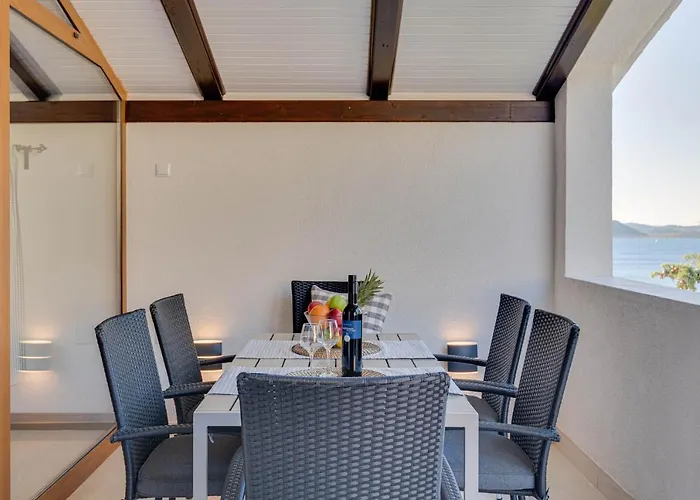 Apartament Fijan Drage